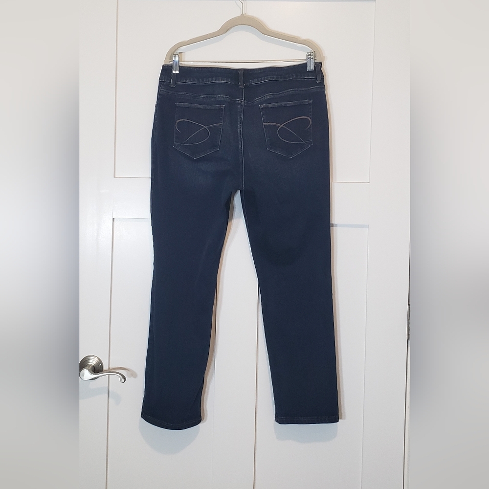 Chico's So Slimming Jeans Mid-rise Straight Darkwash Stretch Size 2.5 Like New - Picture 8 of 12